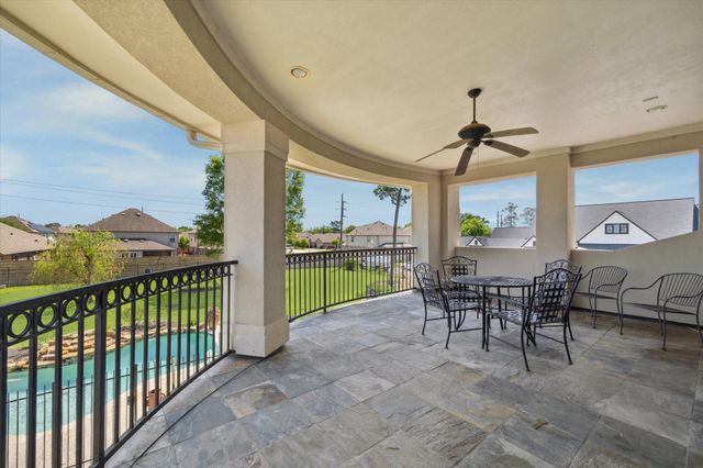 53 New Oak Trail, Humble, TX 77346
