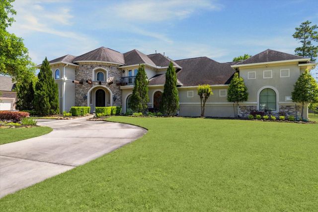 53 New Oak Trail, Humble, TX 77346