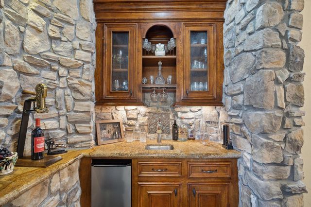 53 New Oak Trail, Humble, TX 77346