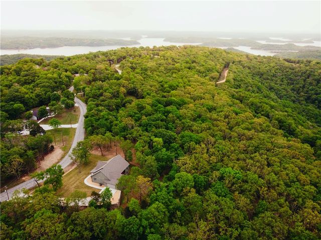 12673 Lodge Drive, Garfield, AR 72732