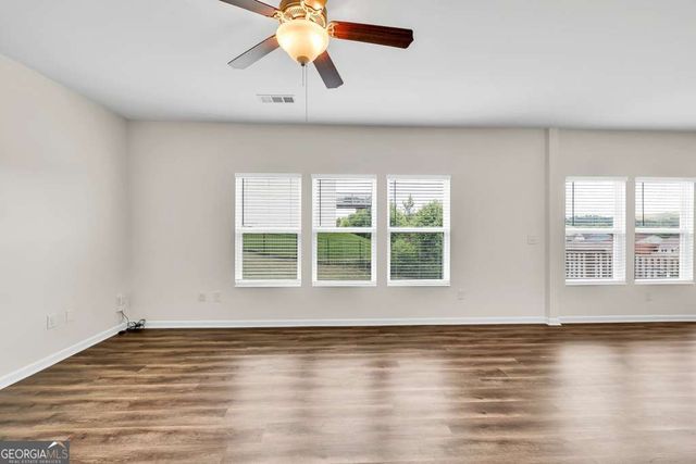 1530 Avalon Creek Road, Sugar Hill, GA 30518