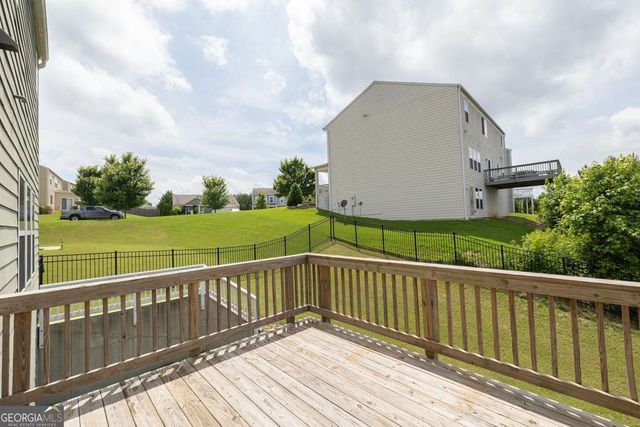 1530 Avalon Creek Road, Sugar Hill, GA 30518