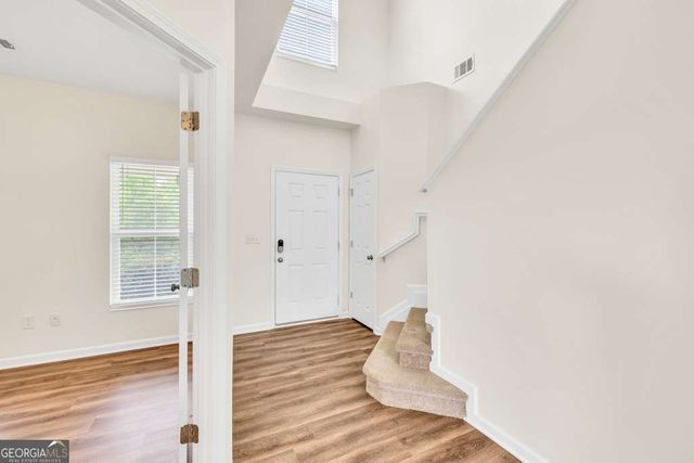 1530 Avalon Creek Road, Sugar Hill, GA 30518