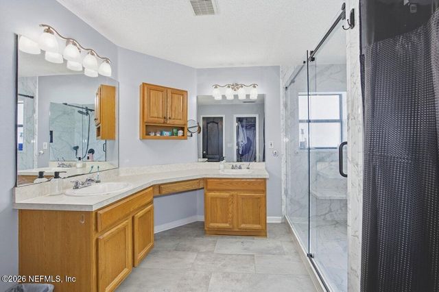 4153 WEATHERED PINE Court, Middleburg, FL 32068