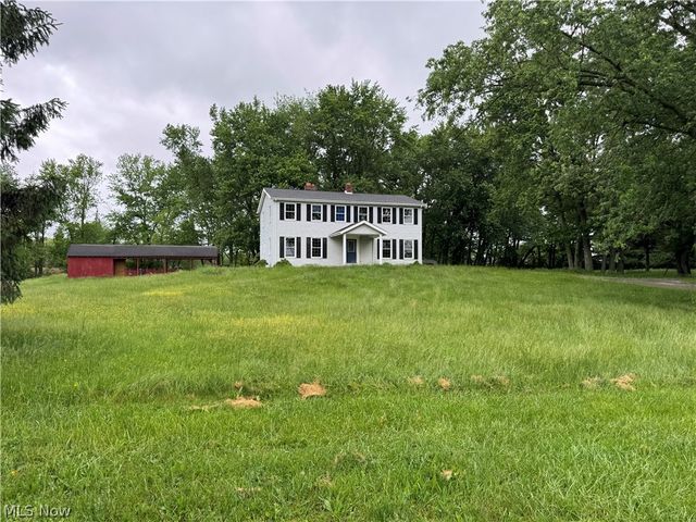 2320 Leetonia Road, Leetonia, OH 44431