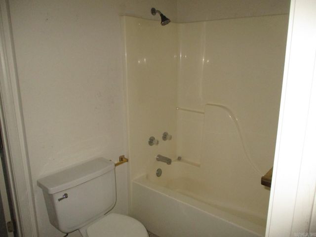 6 Holly Street, Fordyce, AR 71742