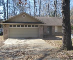 6 Holly Street, Fordyce, AR 71742