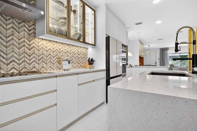 11963 JAMES BAY DRIVE, Orlando, FL 32827