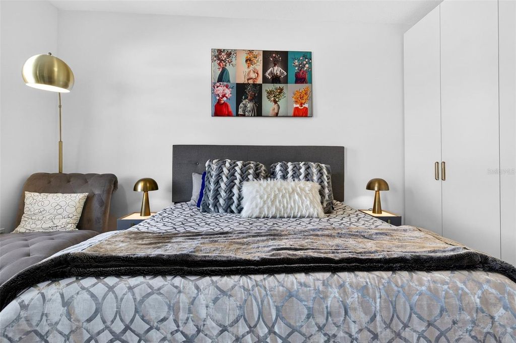 Image 39 of property listing at 11963 JAMES BAY DRIVE, Orlando, FL 32827