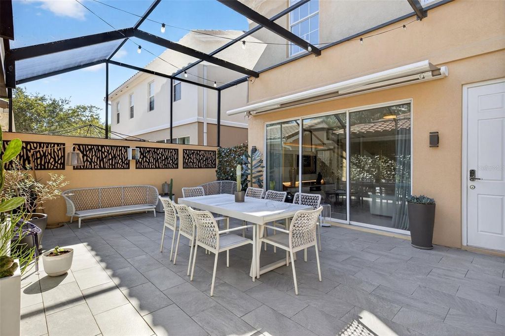 Image 60 of property listing at 11963 JAMES BAY DRIVE, Orlando, FL 32827