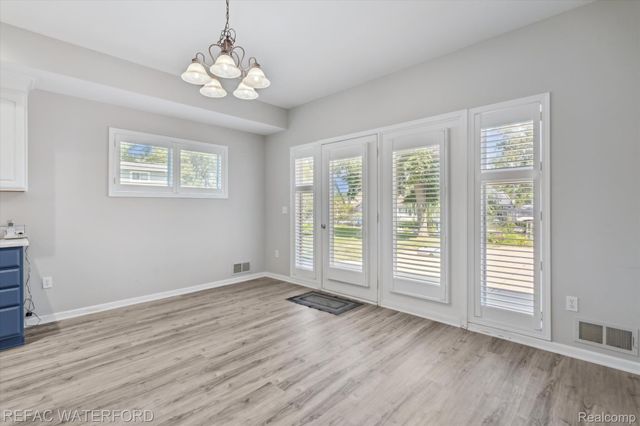 3940 Maiden Street, Waterford Charter Township, MI 48329