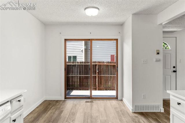 4338 Hunting Meadows Circle, Colorado Springs, CO 80916