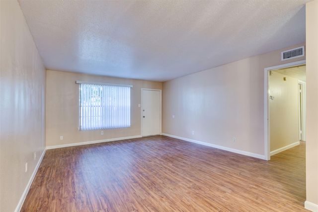 3535 Nasa Parkway 39, Seabrook, TX 77586