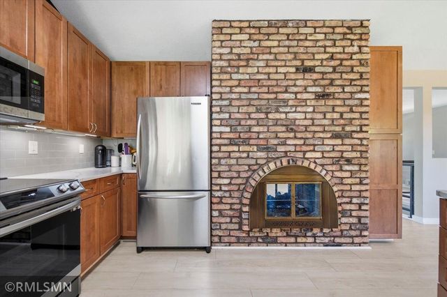 16982 Weaver Lake Drive, Maple Grove, MN 55311