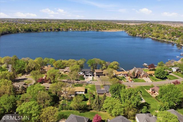 16982 Weaver Lake Drive, Maple Grove, MN 55311