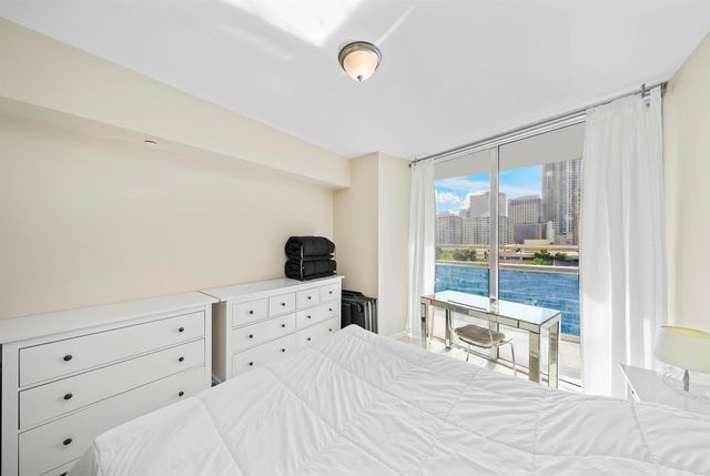 495 Brickell Avenue 911, Miami, FL 33131