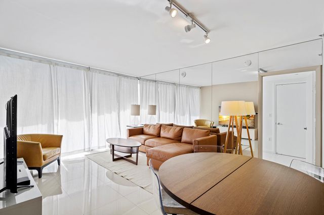 495 Brickell Avenue 911, Miami, FL 33131