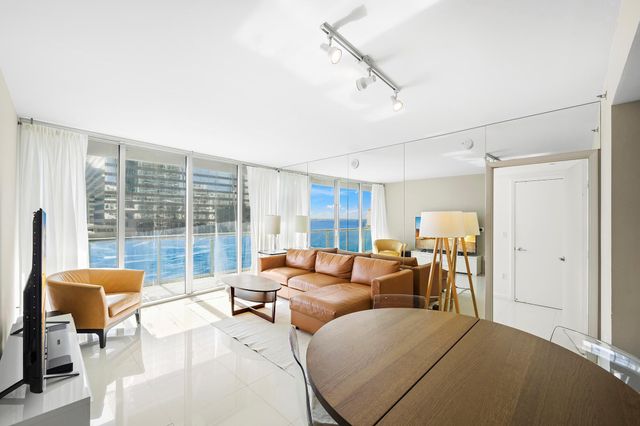 495 Brickell Avenue 911, Miami, FL 33131