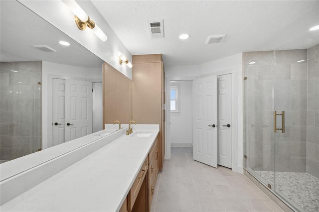 11303 Olympia Drive, Houston, TX 77077