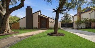 11303 Olympia Drive, Houston, TX 77077