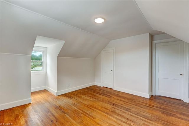 122 Northridge Street, Greensboro, NC 27403