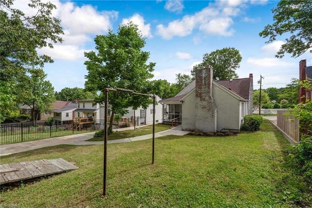 122 Northridge Street, Greensboro, NC 27403