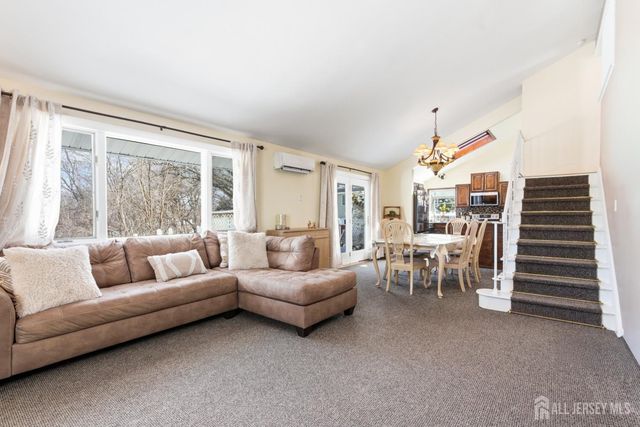 115 Madison Street, Sayreville, NJ 08879