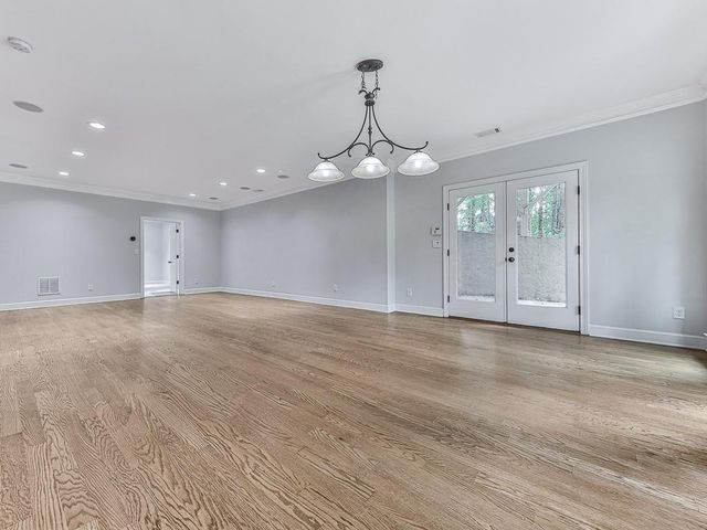 614 Owl Creek Drive, Powder Springs, GA 30127