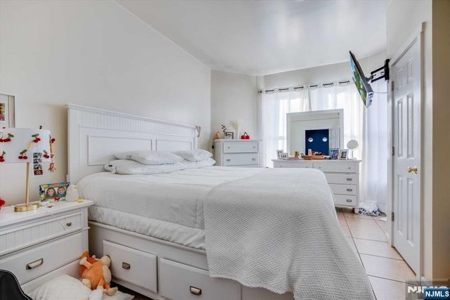 92 Bloomfield Avenue, Paterson, NJ 07503