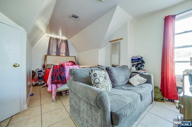 92 Bloomfield Avenue, Paterson, NJ 07503