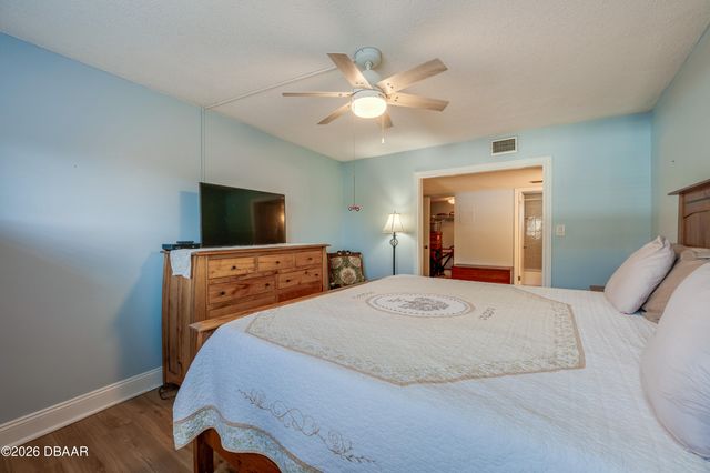 100 Silver Beach Ave Apt 308, Daytona Beach, FL 32118