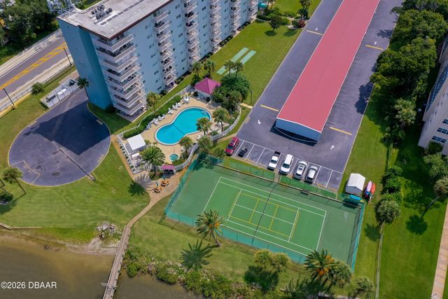 100 Silver Beach Ave Apt 308, Daytona Beach, FL 32118