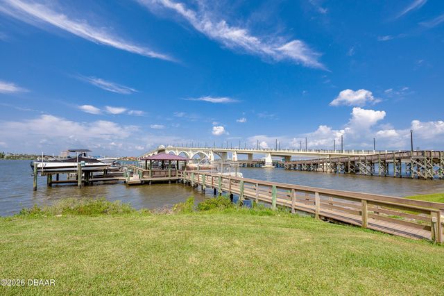 100 Silver Beach Ave Apt 308, Daytona Beach, FL 32118