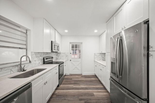 5925 HILLTOP LANE W, Lakeland, FL 33809