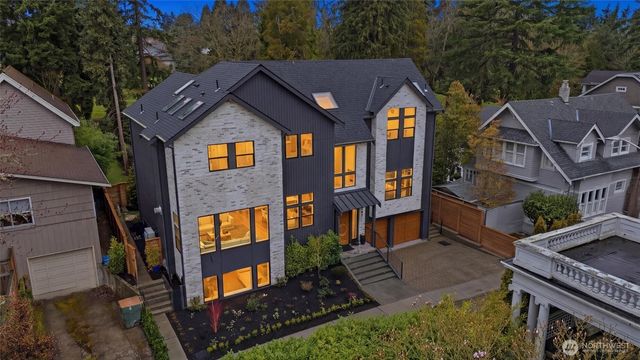 1427 Woodrow Place E, Seattle, WA 98112