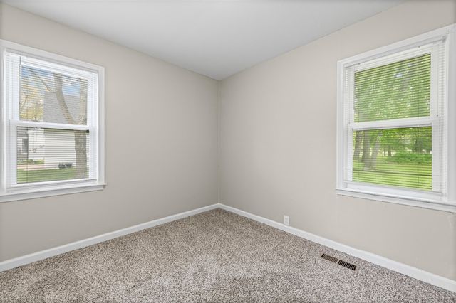 20480 Mada Avenue, Southfield, MI 48075