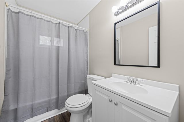 20480 Mada Avenue, Southfield, MI 48075