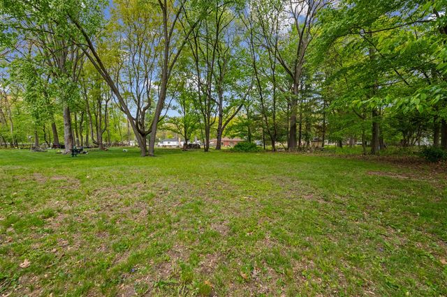 20480 Mada Avenue, Southfield, MI 48075