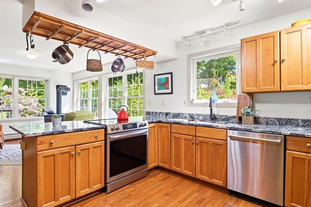 94 Prescott Road, Pittsfield, NH 03263