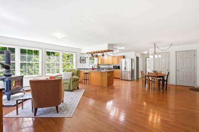 94 Prescott Road, Pittsfield, NH 03263