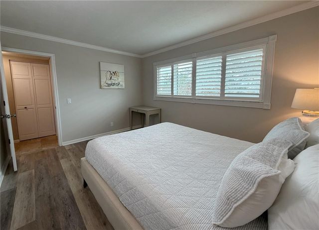 5541 LA PUERTA DEL SOL BOULEVARD S 317, St Petersburg, FL 33715