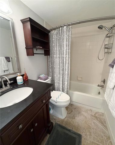 5541 LA PUERTA DEL SOL BOULEVARD S 317, St Petersburg, FL 33715