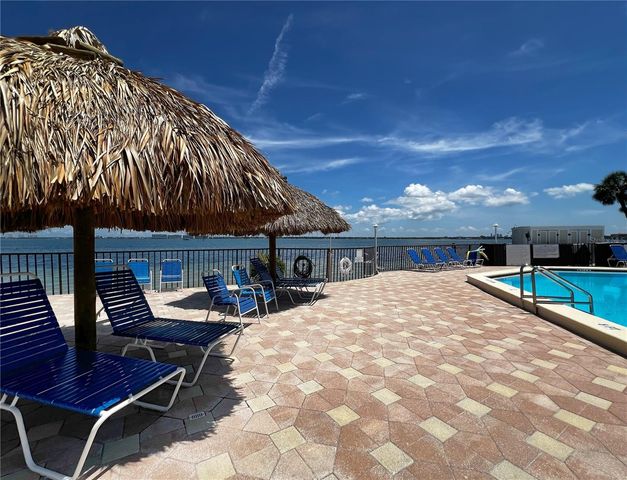 5541 LA PUERTA DEL SOL BOULEVARD S 317, St Petersburg, FL 33715