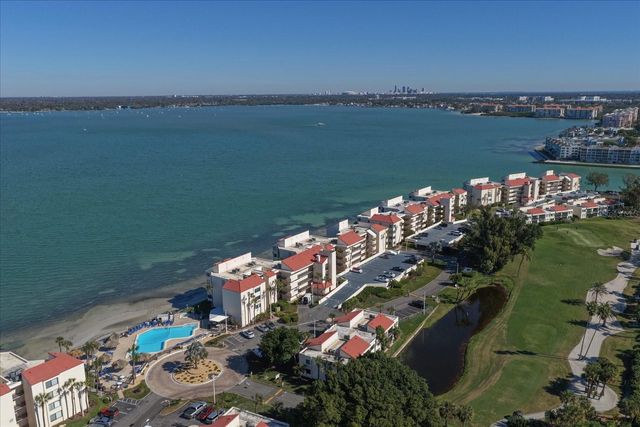 5541 LA PUERTA DEL SOL BOULEVARD S 317, St Petersburg, FL 33715