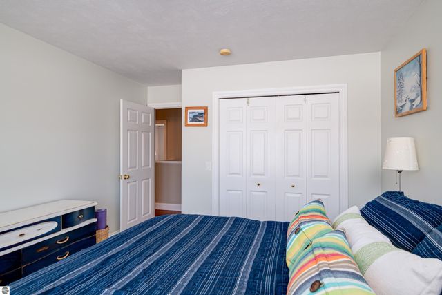 6107 Jeffrey Place, Grawn, MI 49637