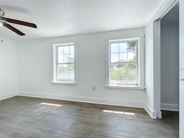 2703 S SHINE AVENUE, Orlando, FL 32806