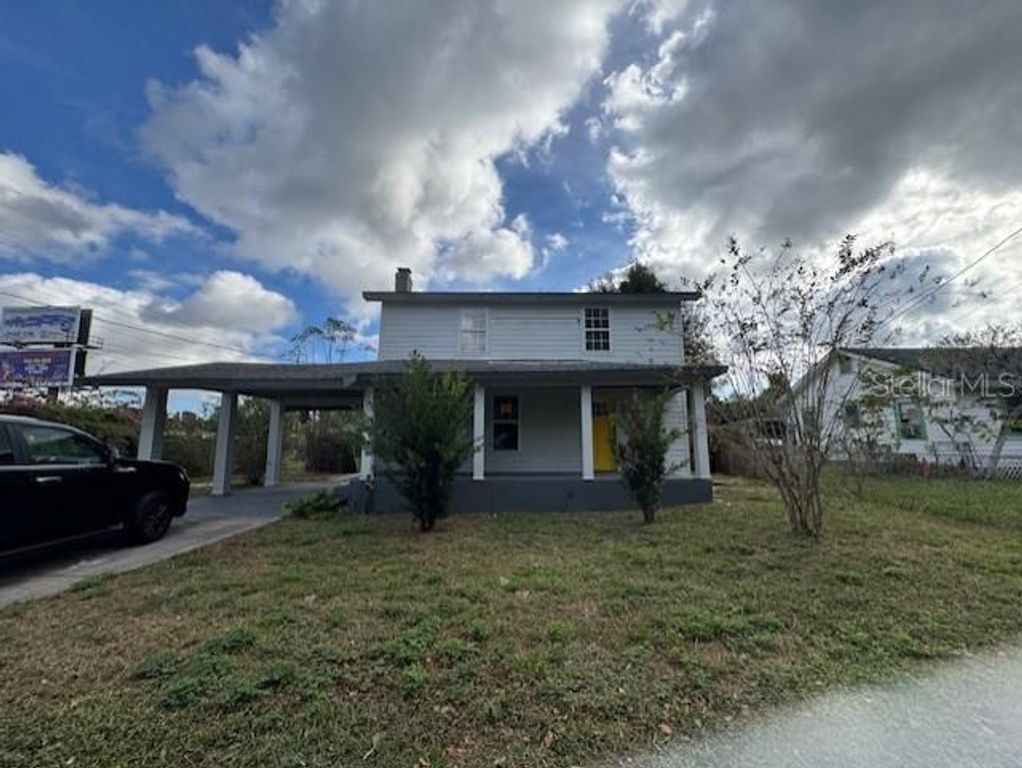 Image 2 of property listing at 2703 S SHINE AVENUE, Orlando, FL 32806