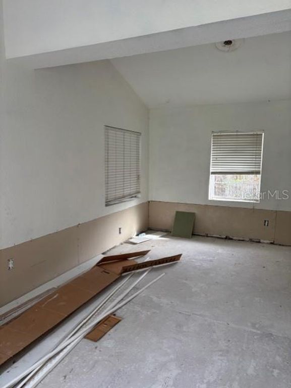 Image 42 of property listing at 2703 S SHINE AVENUE, Orlando, FL 32806