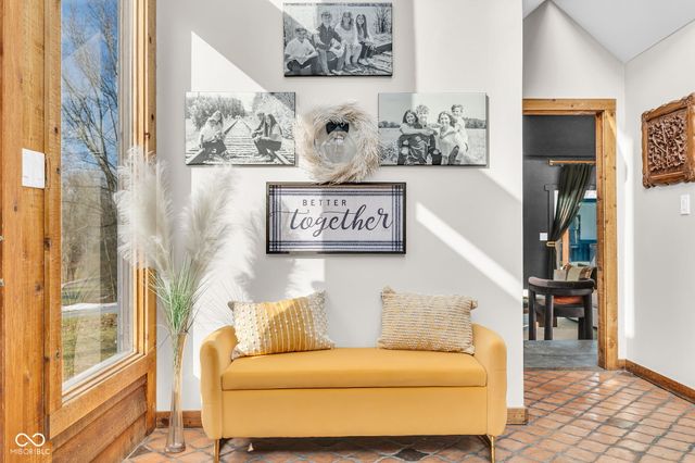 785 Pineview Drive, Zionsville, IN 46077