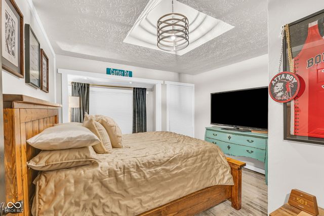 785 Pineview Drive, Zionsville, IN 46077